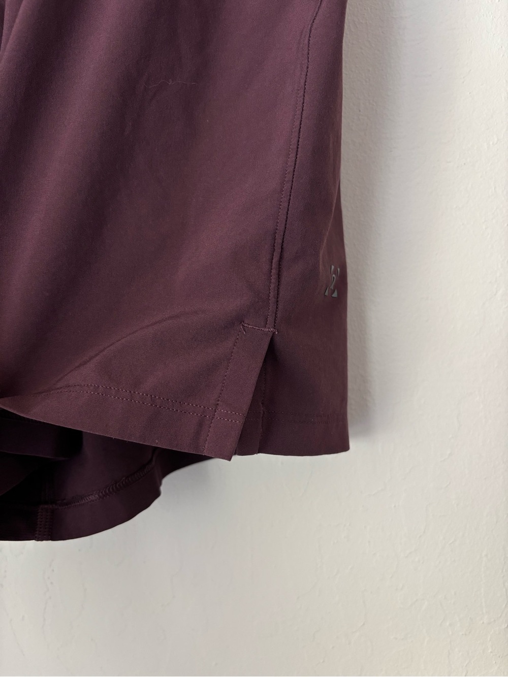 Lululemon T.H.E. Short *Linerless 7" in Arctic Plum Men’s Medium Training Active - Picture 6 of 14